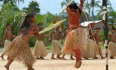 A Rebelião de Rajah Lacan, um Contraste Cultural entre o Cristianismo e as Tradições Indígenas do Sudoeste da Filipina